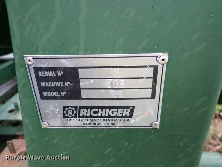 image for item DJ0239 Richiger R9 grain bagger