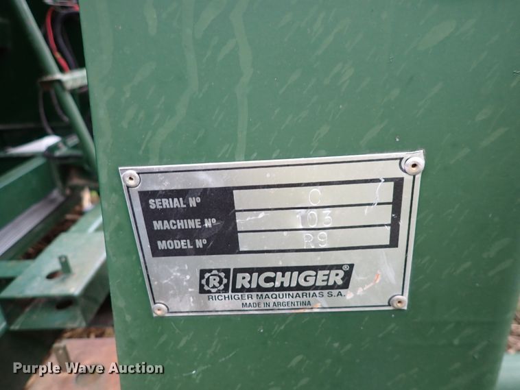 image for item DJ0239 Richiger R9 grain bagger