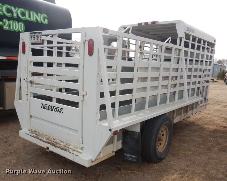 image for item DJ4979 2004 L-M livestock trailer