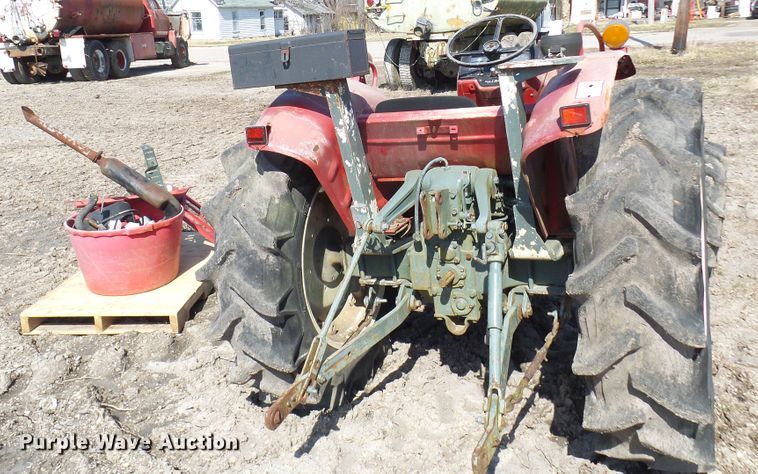 image for item DL0863 Yanmar YM3220D  MFWD tractor