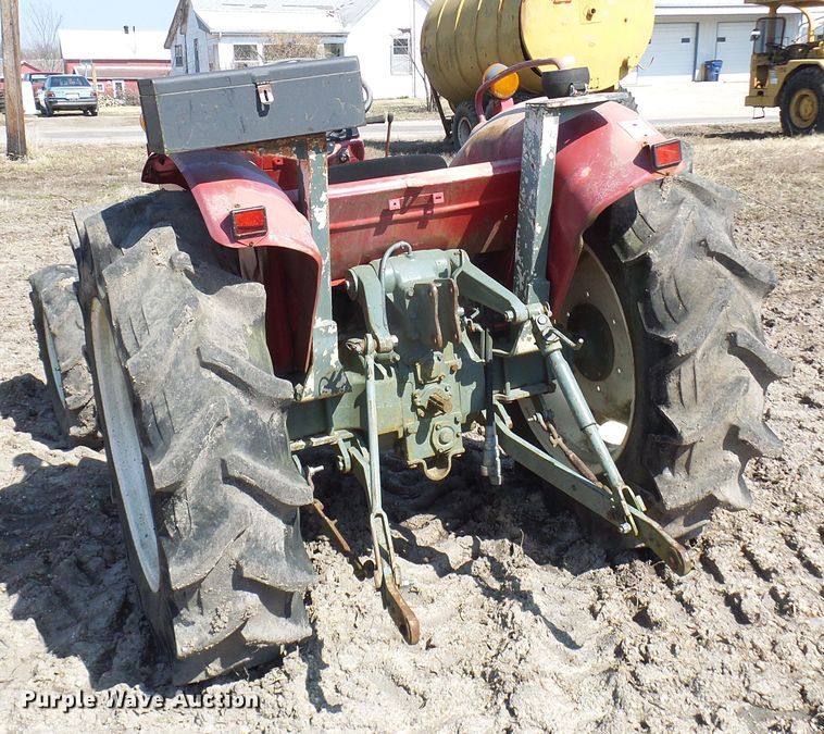 image for item DL0863 Yanmar YM3220D  MFWD tractor