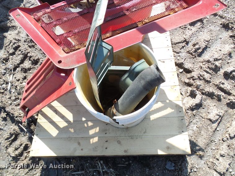 image for item DL0863 Yanmar YM3220D  MFWD tractor