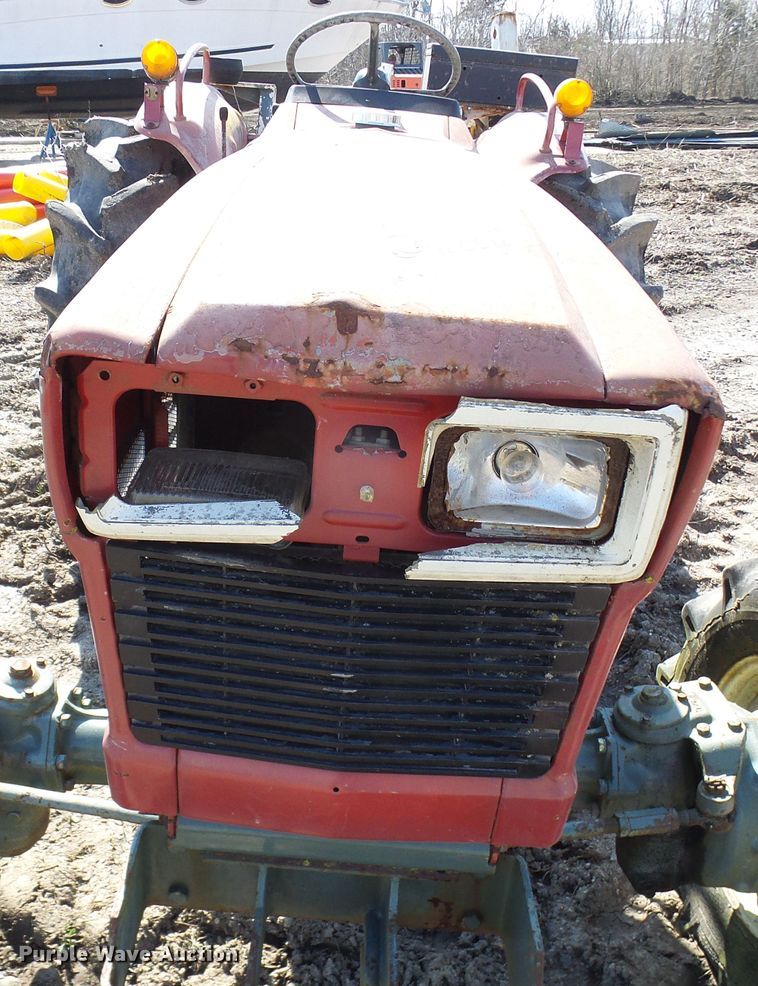 image for item DL0863 Yanmar YM3220D  MFWD tractor