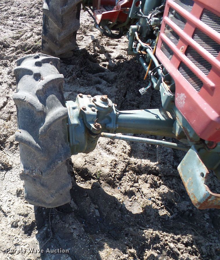 image for item DL0863 Yanmar YM3220D  MFWD tractor