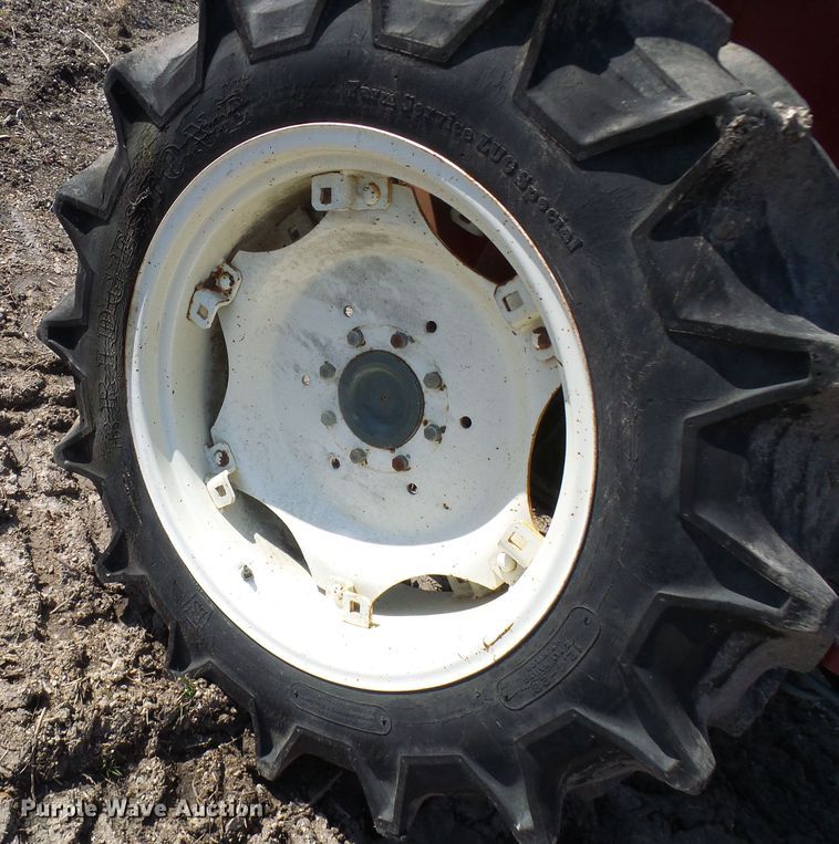 image for item DL0863 Yanmar YM3220D  MFWD tractor