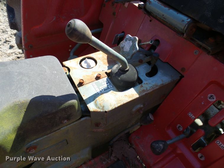 image for item DL0863 Yanmar YM3220D  MFWD tractor