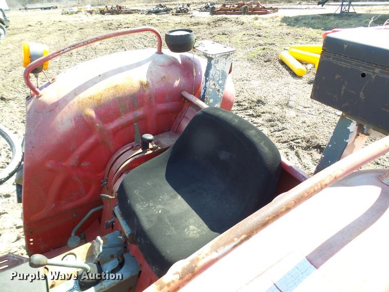 image for item DL0863 Yanmar YM3220D  MFWD tractor