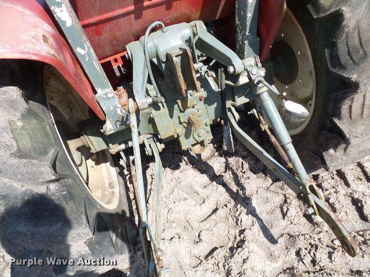 image for item DL0863 Yanmar YM3220D  MFWD tractor