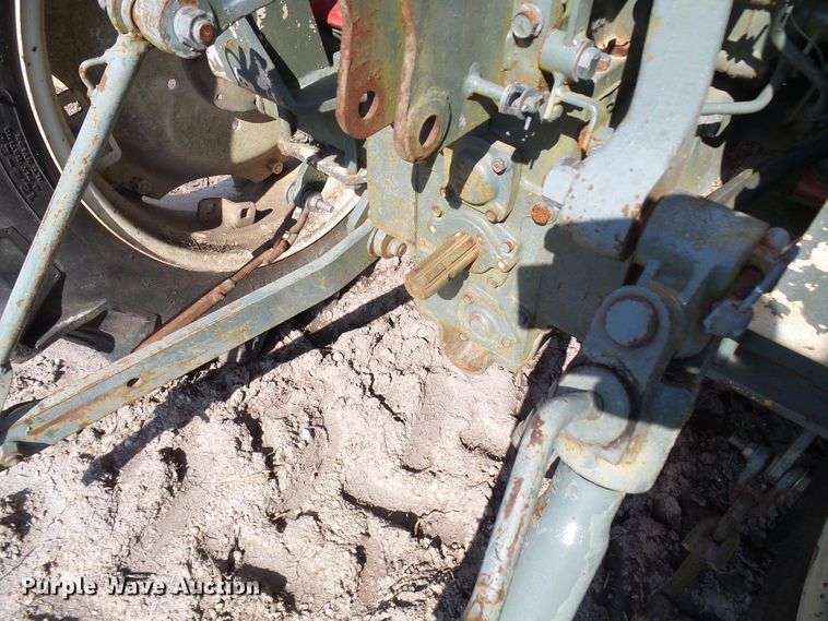 image for item DL0863 Yanmar YM3220D  MFWD tractor