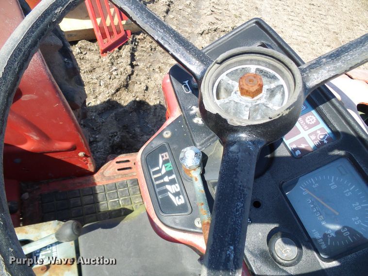 image for item DL0863 Yanmar YM3220D  MFWD tractor