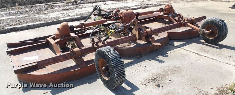 image for item DL0868 Bush Hog  rotary mower