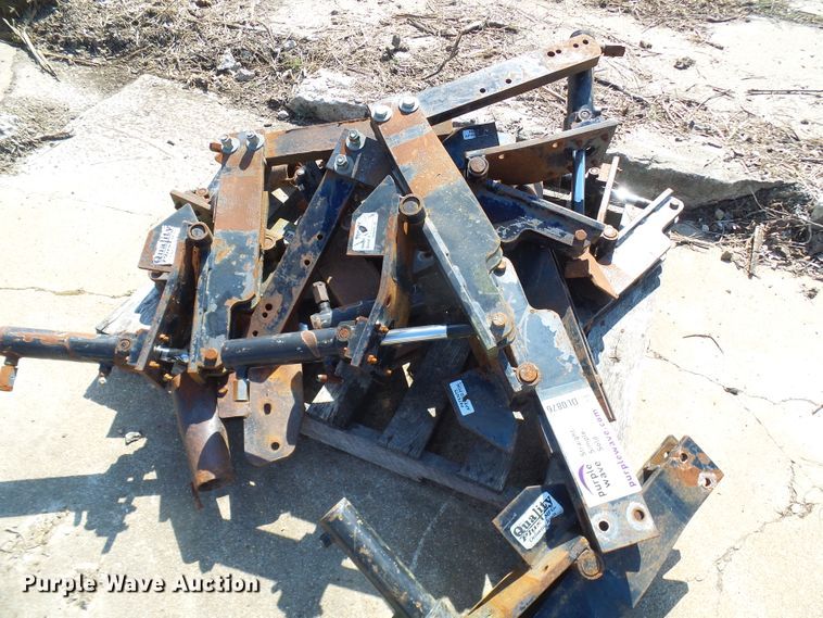 image for item DL0876 Great Plains tillage parts