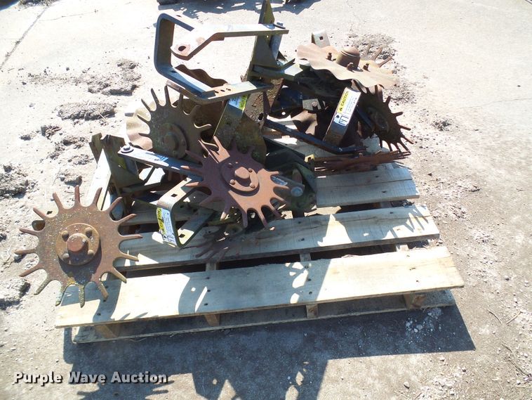 image for item DL0876 Great Plains tillage parts