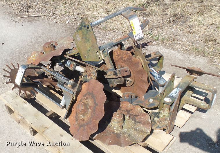 image for item DL0876 Great Plains tillage parts