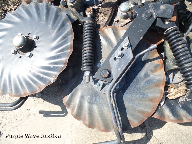 image for item DL0876 Great Plains tillage parts