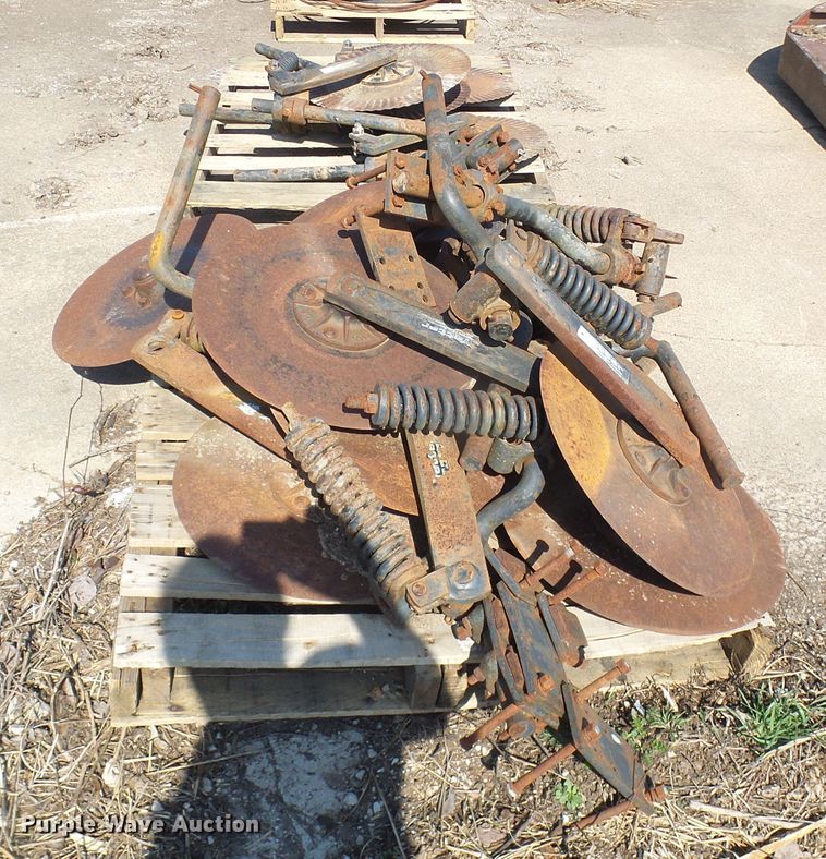 image for item DL0876 Great Plains tillage parts