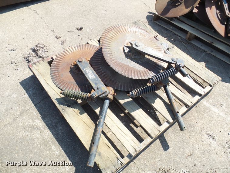 image for item DL0876 Great Plains tillage parts