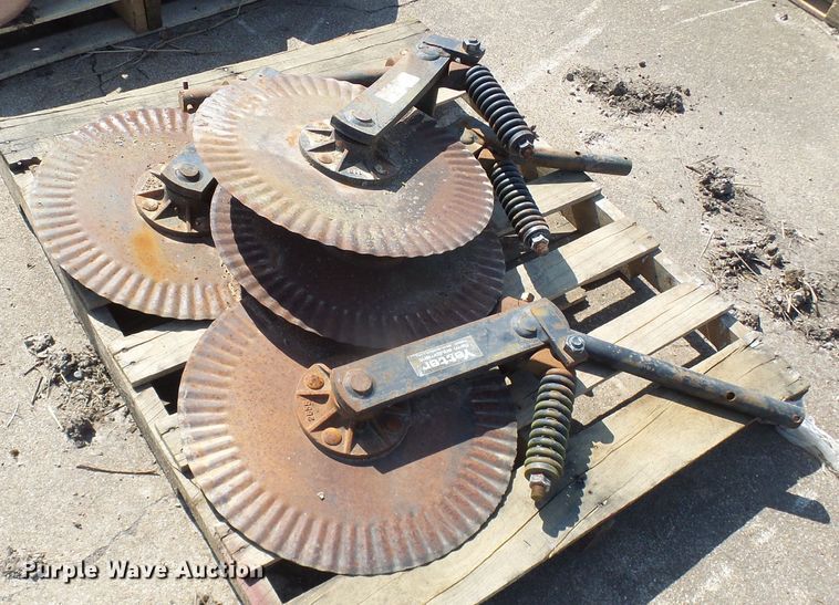 image for item DL0876 Great Plains tillage parts