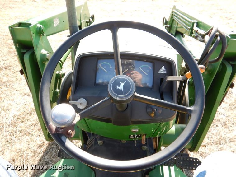 image for item DL2222 2000 John Deere 5105  tractor