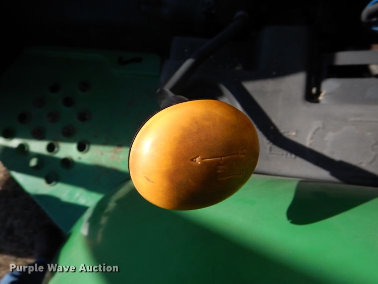 image for item DL2222 2000 John Deere 5105  tractor