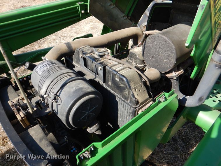 image for item DL2222 2000 John Deere 5105  tractor