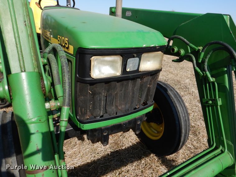 image for item DL2222 2000 John Deere 5105  tractor