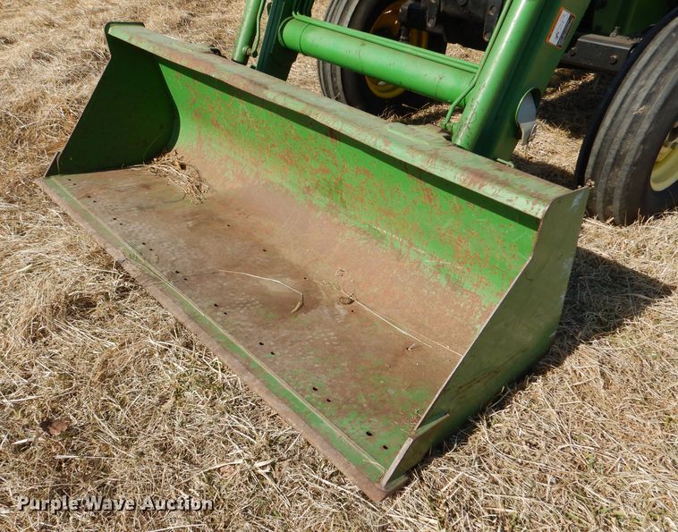 image for item DL2222 2000 John Deere 5105  tractor