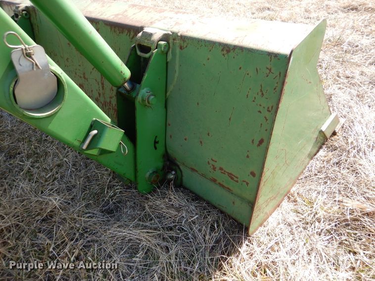 image for item DL2222 2000 John Deere 5105  tractor