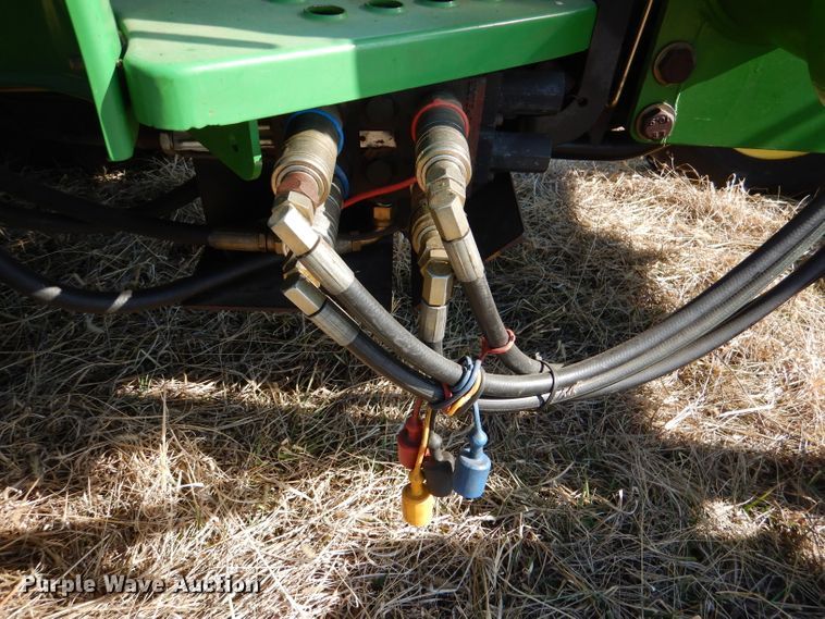 image for item DL2222 2000 John Deere 5105  tractor