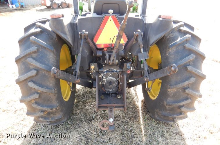 image for item DL2222 2000 John Deere 5105  tractor