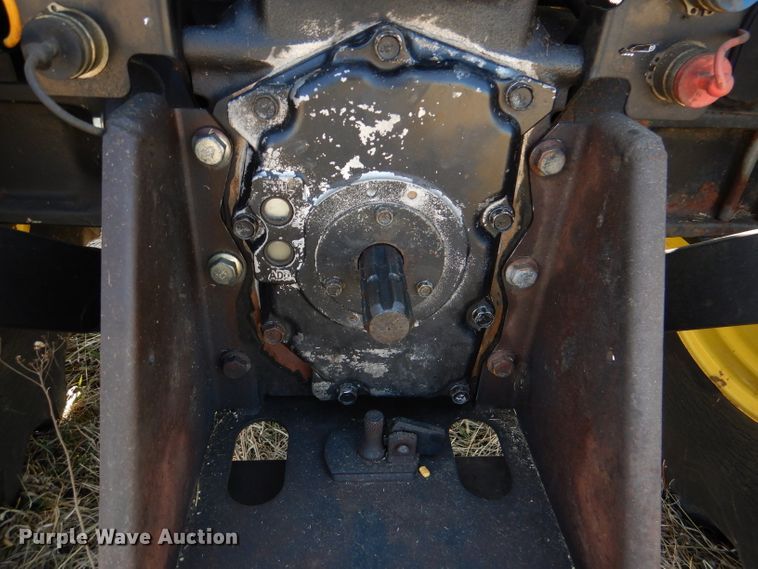 image for item DL2222 2000 John Deere 5105  tractor