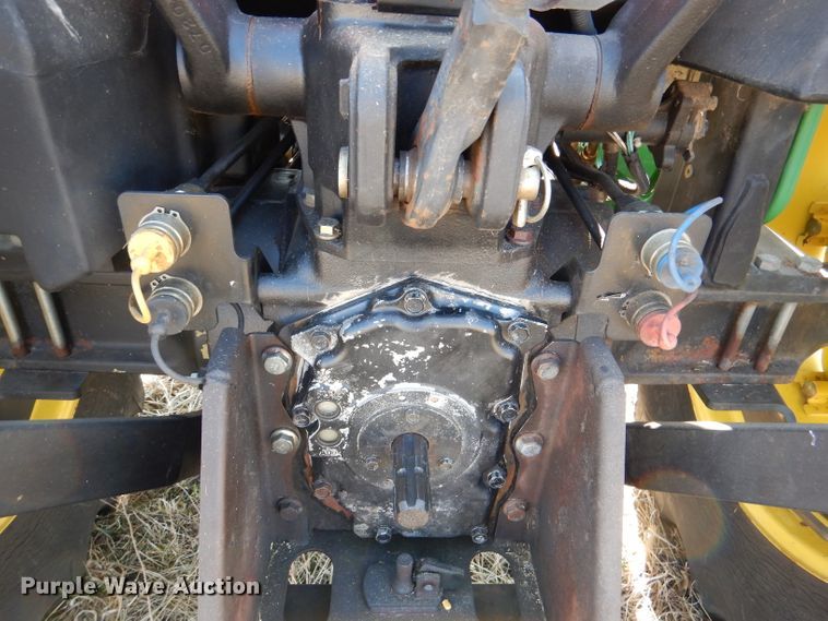 image for item DL2222 2000 John Deere 5105  tractor