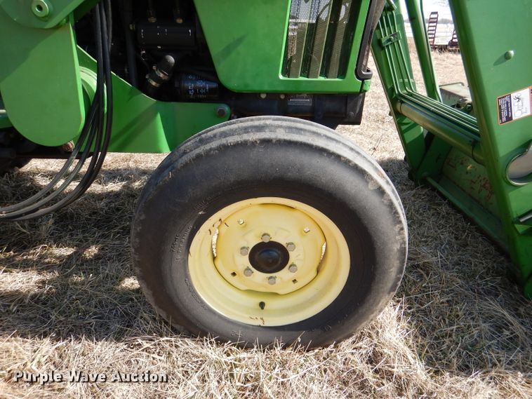 image for item DL2222 2000 John Deere 5105  tractor