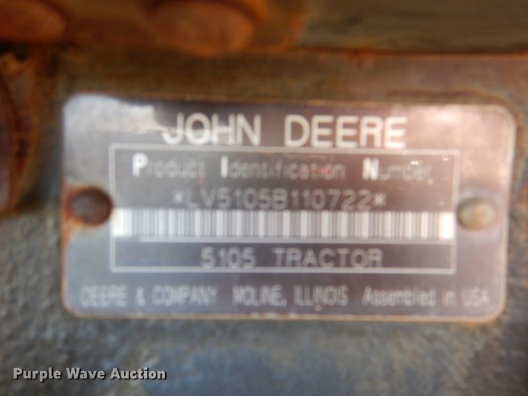image for item DL2222 2000 John Deere 5105  tractor