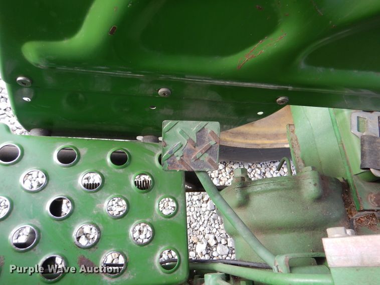 image for item DL4813 John Deere 950  tractor