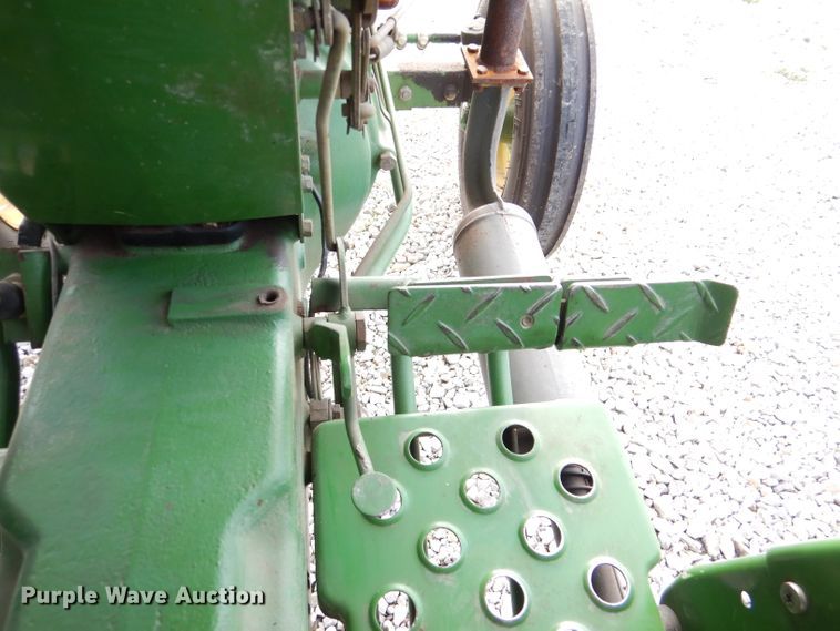 image for item DL4813 John Deere 950  tractor