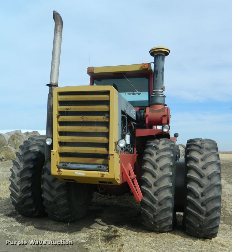 image for item FW9010 1984 Versatile 875  4WD tractor