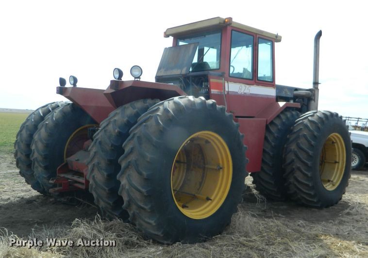 image for item FW9010 1984 Versatile 875  4WD tractor