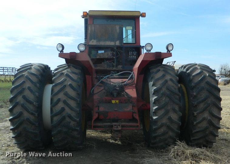 image for item FW9010 1984 Versatile 875  4WD tractor