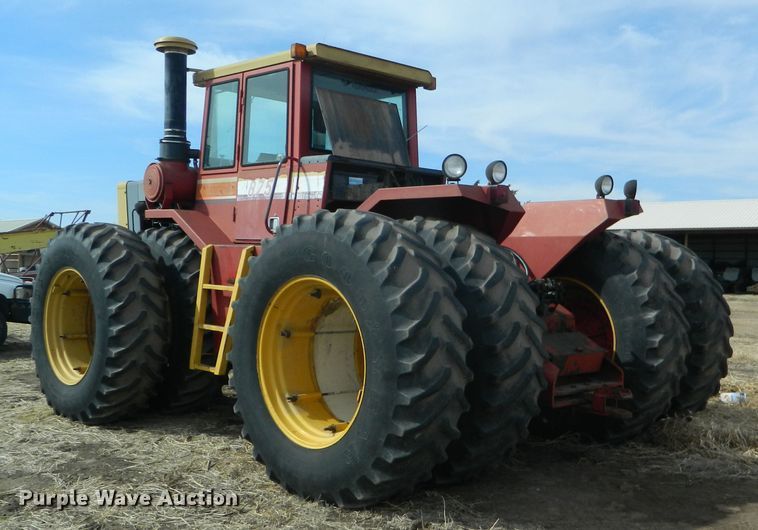 image for item FW9010 1984 Versatile 875  4WD tractor
