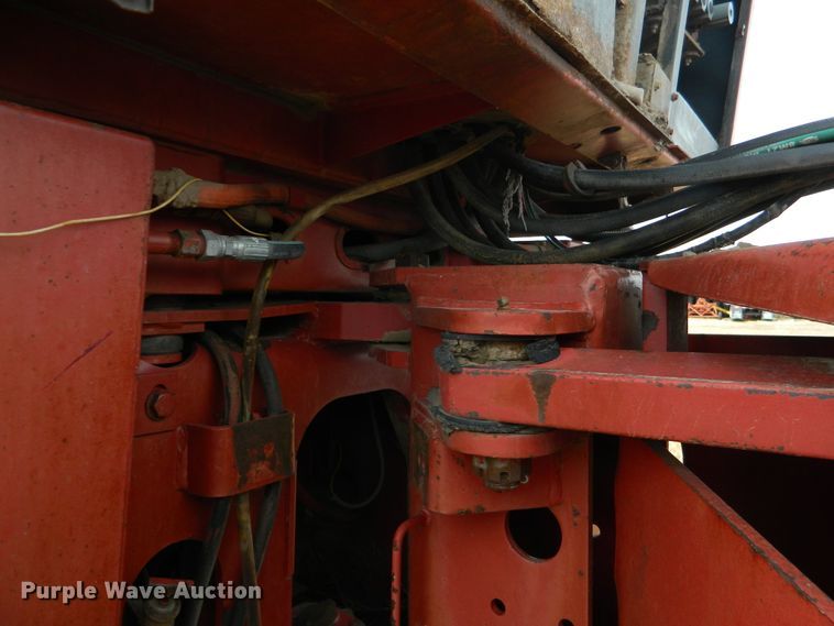 image for item FW9010 1984 Versatile 875  4WD tractor