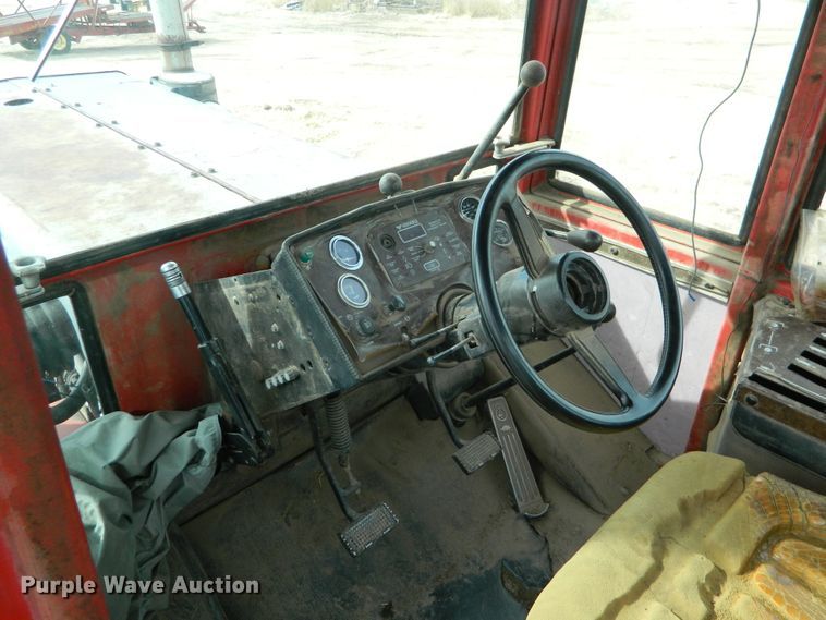 image for item FW9010 1984 Versatile 875  4WD tractor