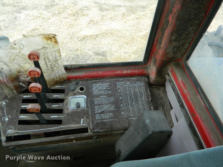 image for item FW9010 1984 Versatile 875  4WD tractor