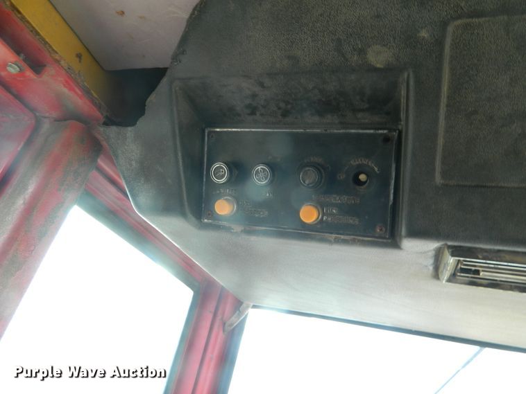 image for item FW9010 1984 Versatile 875  4WD tractor