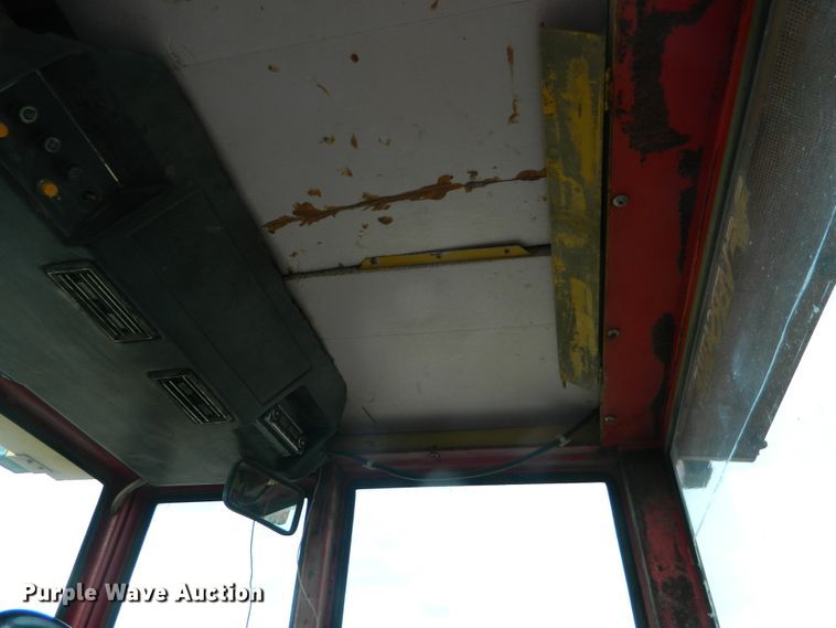 image for item FW9010 1984 Versatile 875  4WD tractor