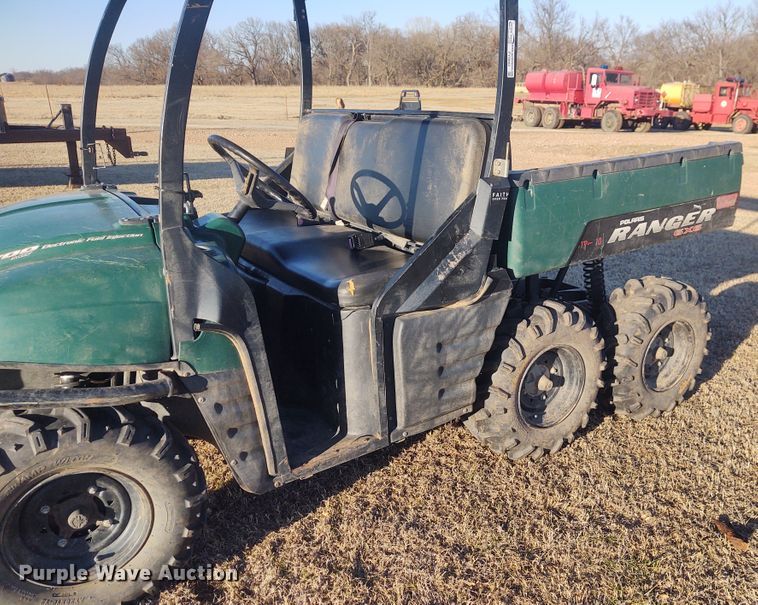image for item FY9892 2007 Polaris Ranger 700  utility vehicle