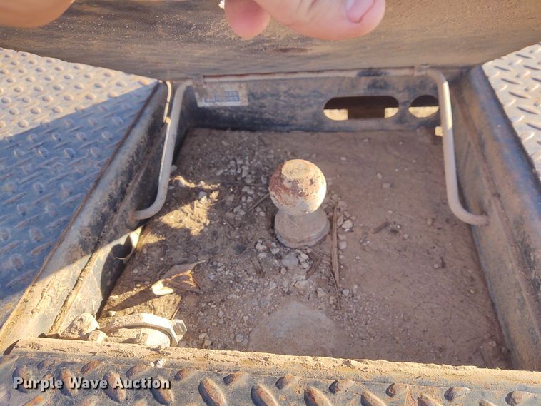 image for item FY9894 CM flatbed