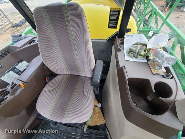 image for item GY9701 2011 John Deere 4630  sprayer