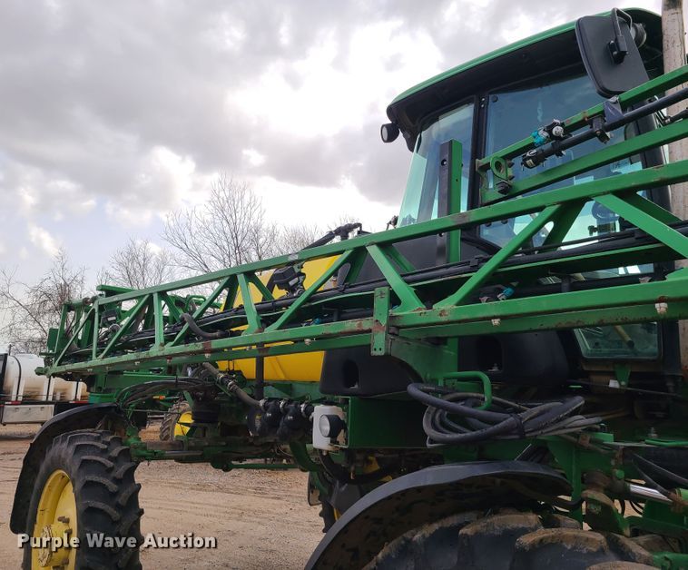 image for item GY9701 2011 John Deere 4630  sprayer