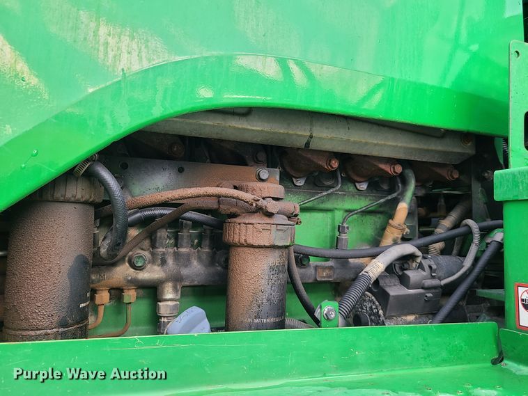 image for item GY9701 2011 John Deere 4630  sprayer